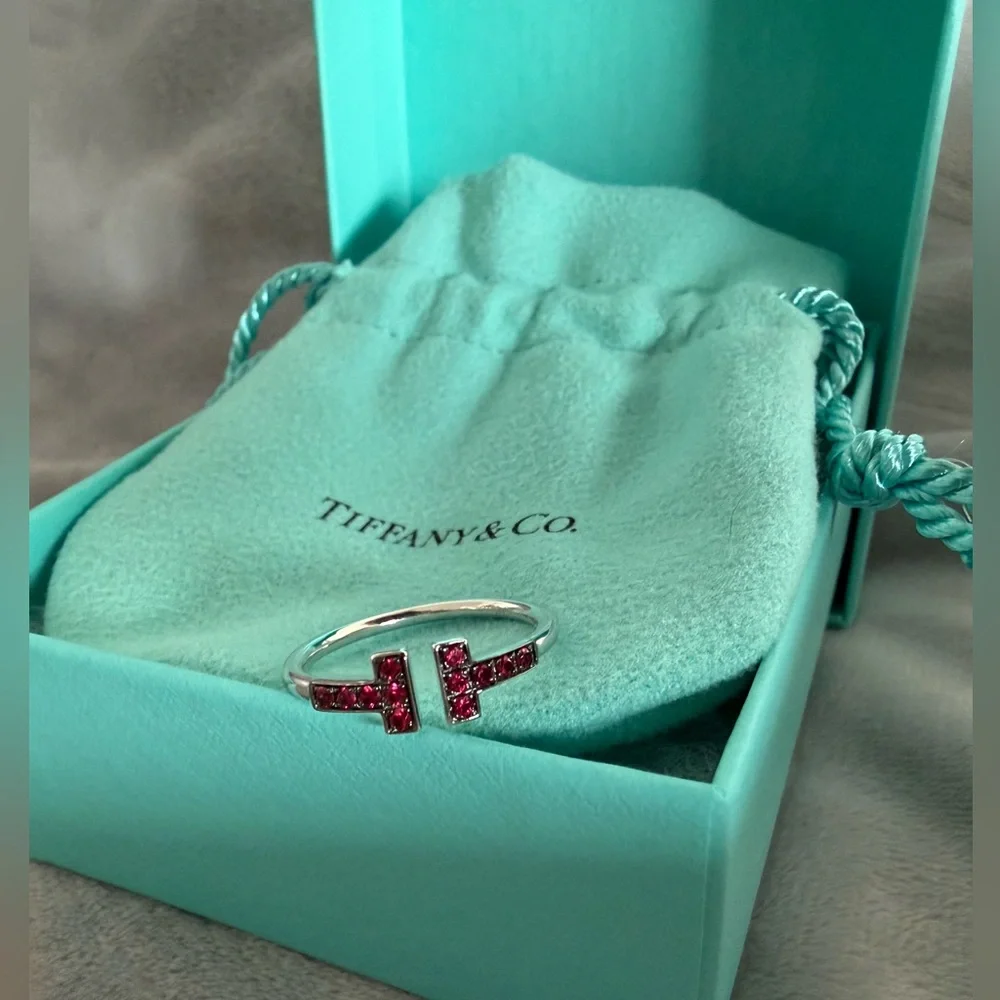 Tiffany & Co Wire T Ring in 18k white gold with rubies 6.5 size